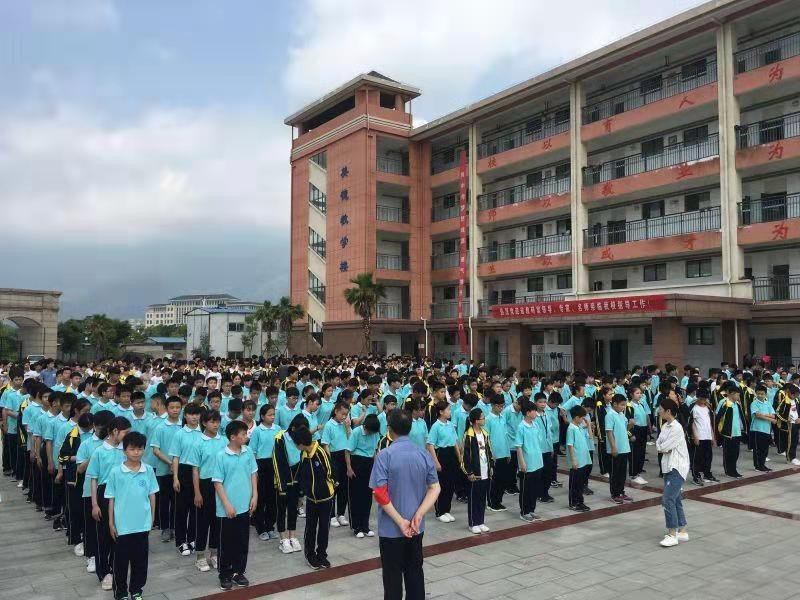 5cfe5a5e02919.jpg